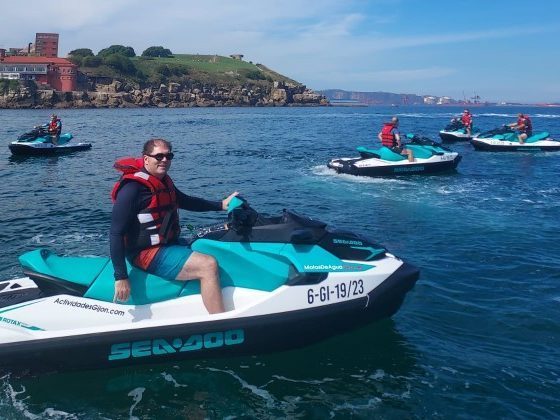 alquiler motos de agua en Gijón